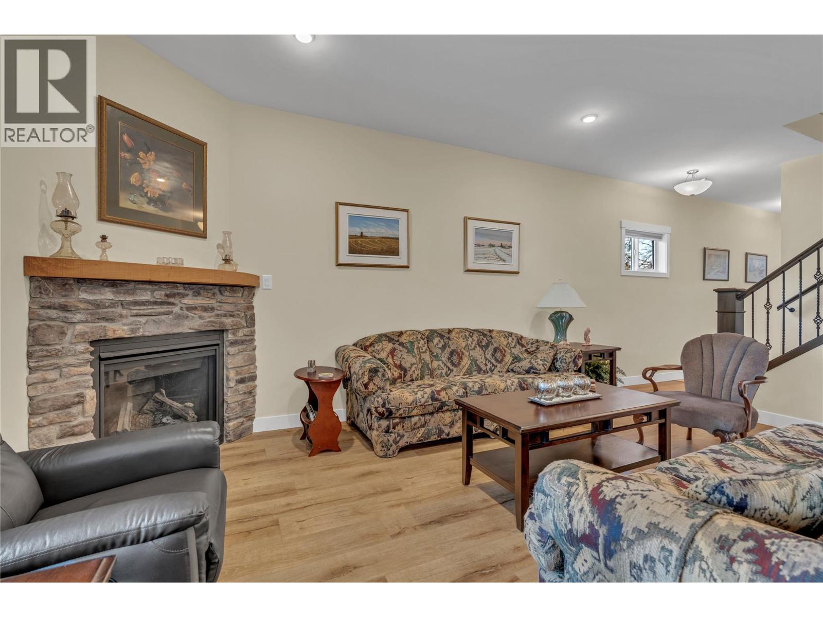  1011 Dynes Avenue, Penticton