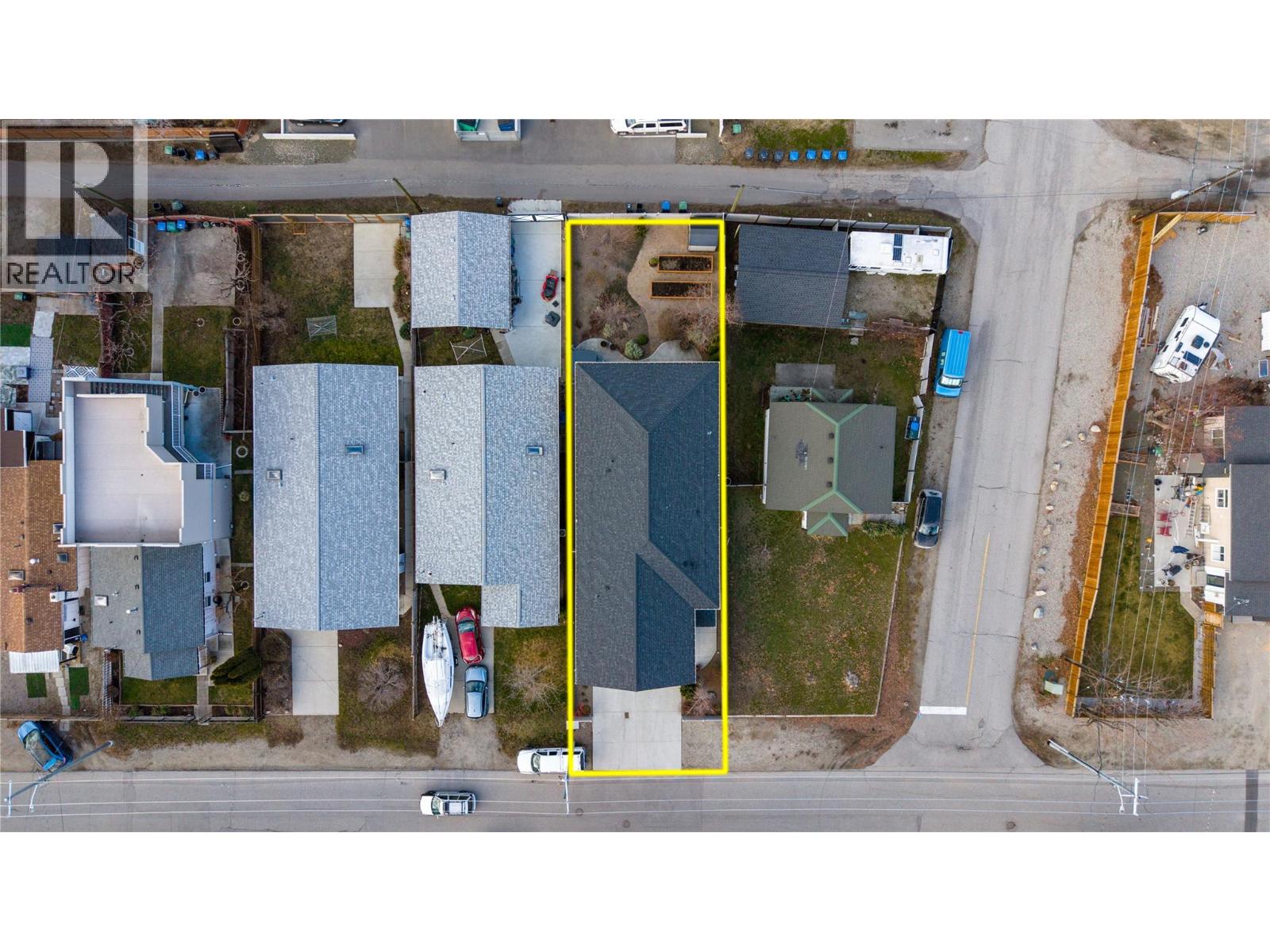  1011 Dynes Avenue, Penticton