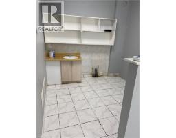251 Church Street, St  Catharines, ON L2R3E8 Photo 13