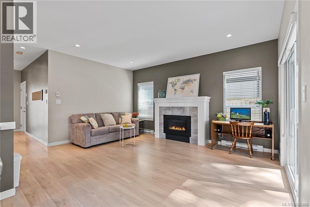 6554 Steeple Chase, Sooke