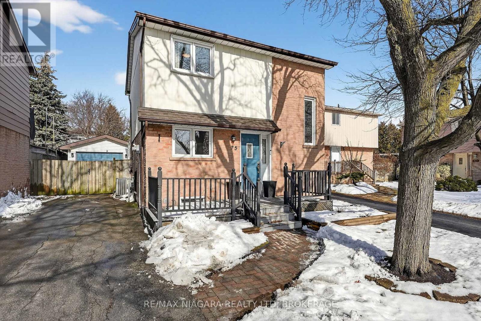 75 BERRISFIELD CRESCENT - Main photo, Hamilton (Berrisfield), Ontario