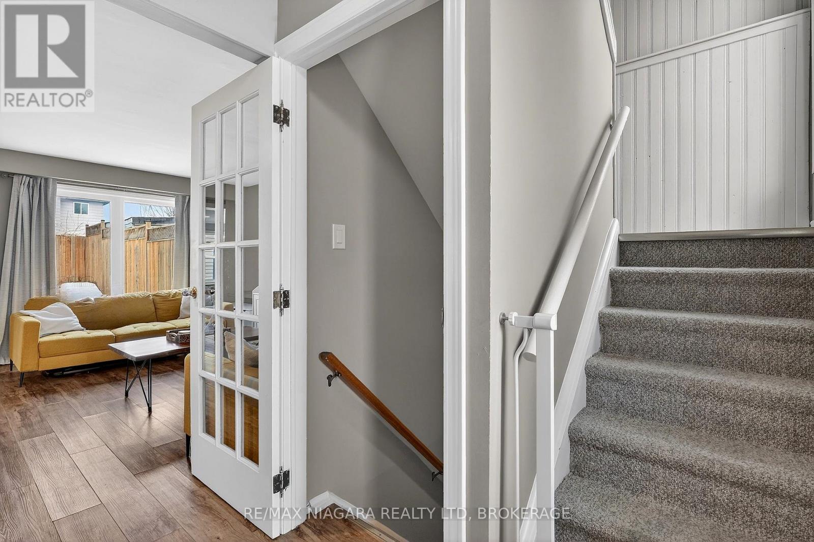 75 BERRISFIELD CRESCENT - Photo 3 of 46, Hamilton (Berrisfield), Ontario