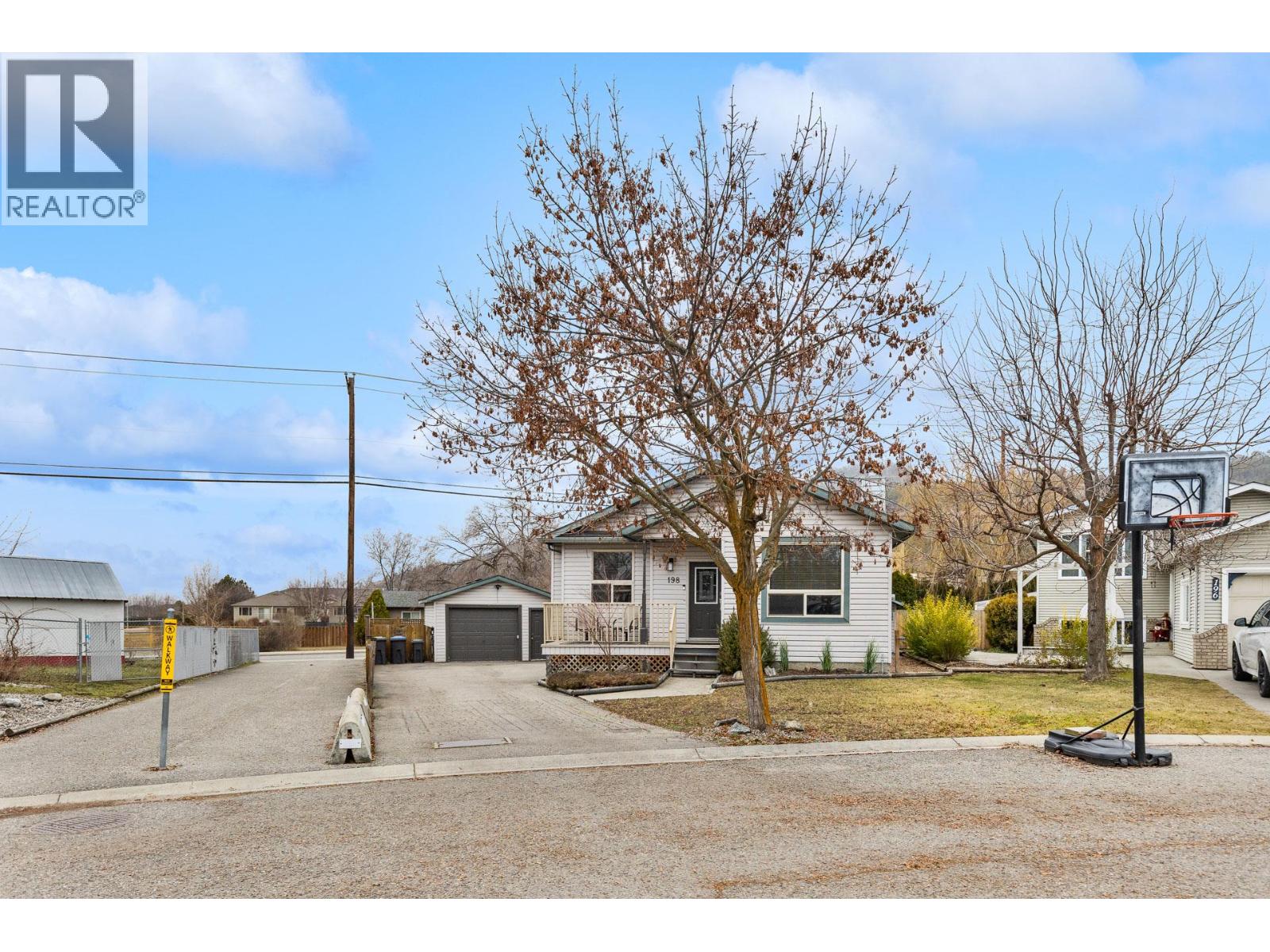  198 Ritchie Court, Kelowna