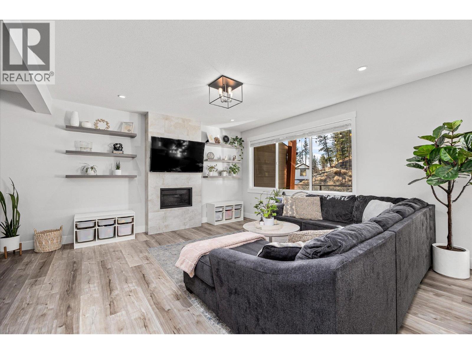 7 2575 Eagle Ridge Drive, West Kelowna