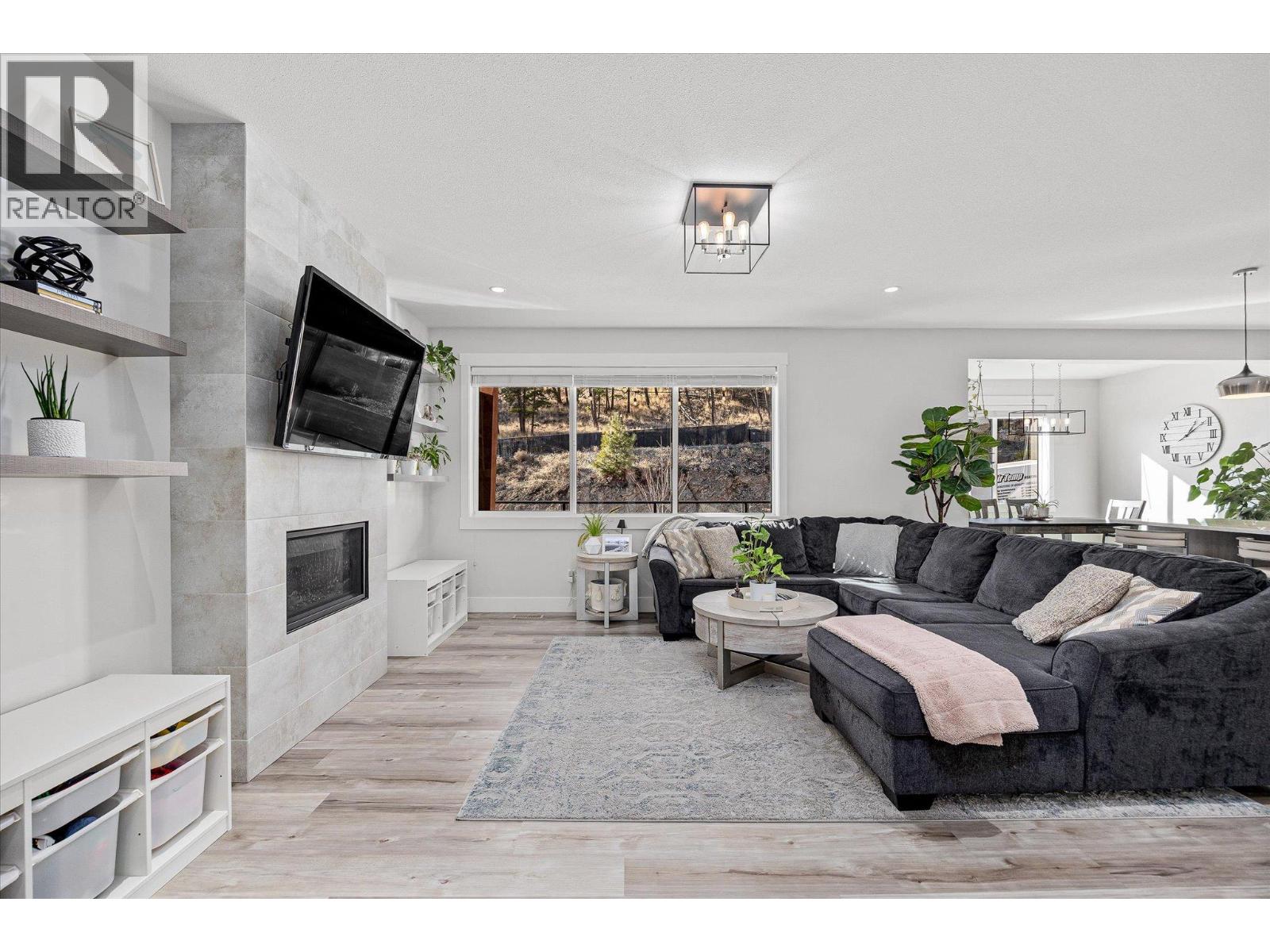 7 2575 Eagle Ridge Drive, West Kelowna