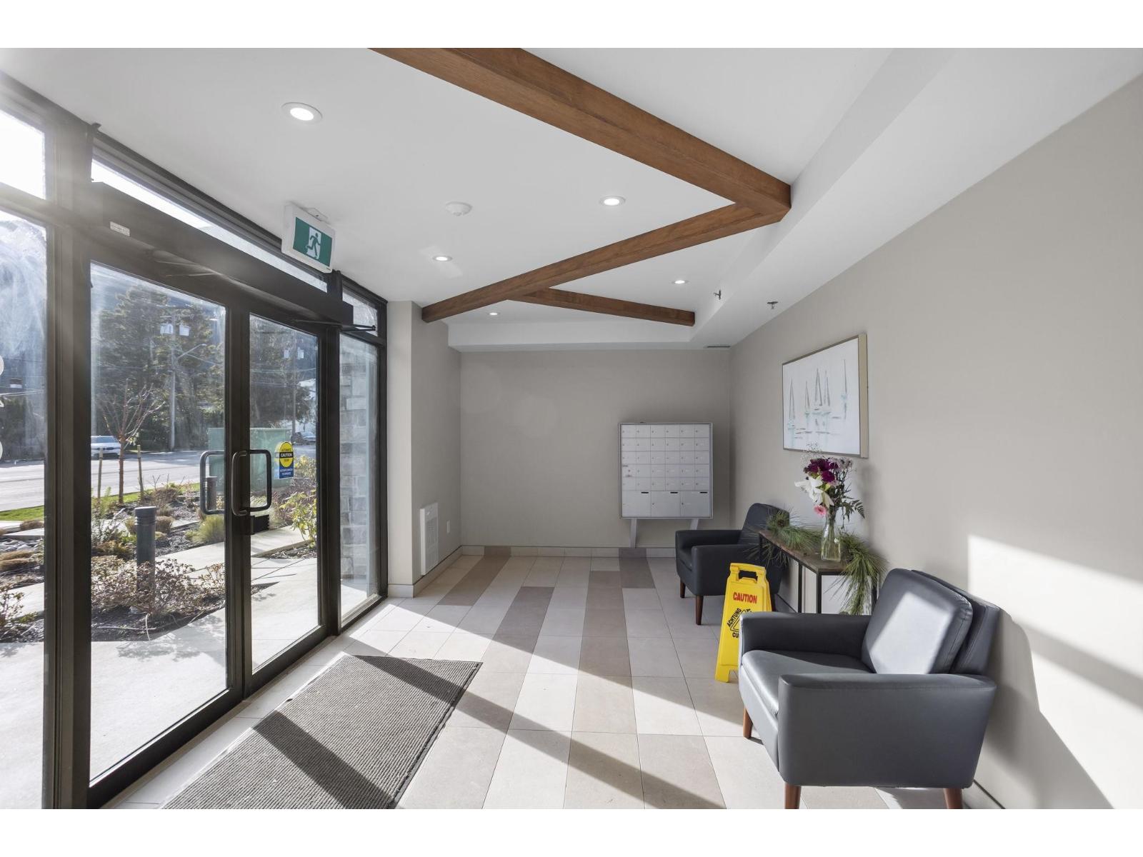 307 470 ESPLANADE AVENUE, Harrison Hot Springs, Harrison Hot Springs