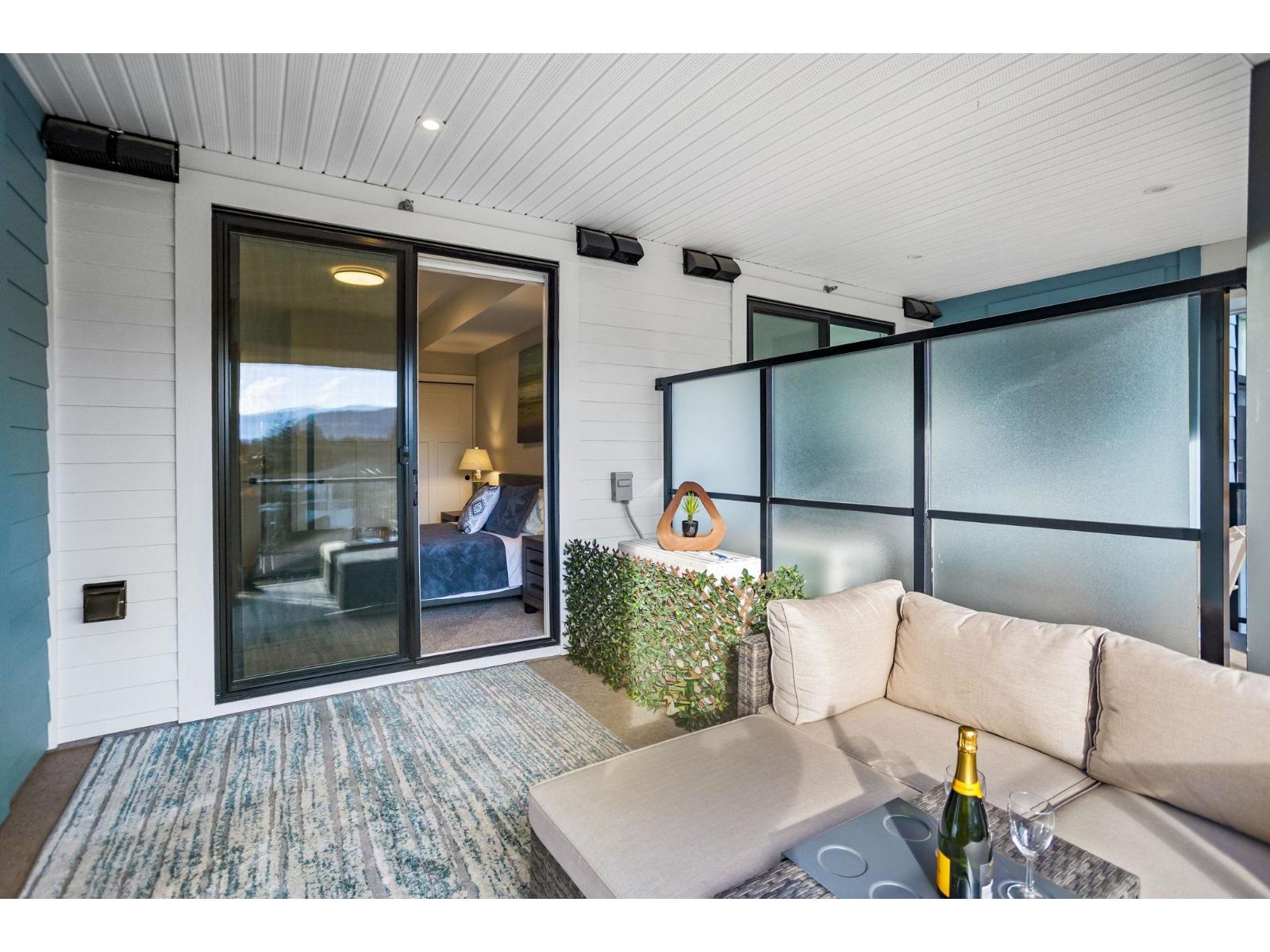 307 470 ESPLANADE AVENUE, Harrison Hot Springs, Harrison Hot Springs