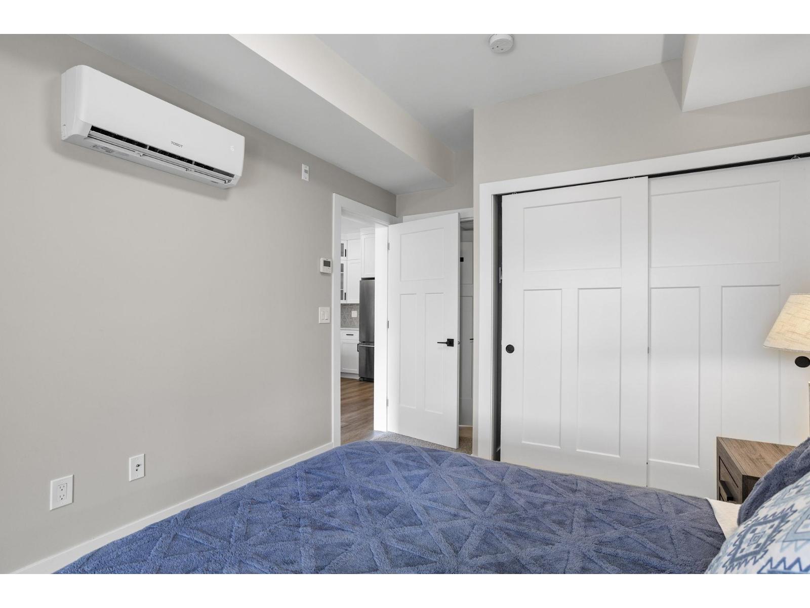 307 470 ESPLANADE AVENUE, Harrison Hot Springs, Harrison Hot Springs