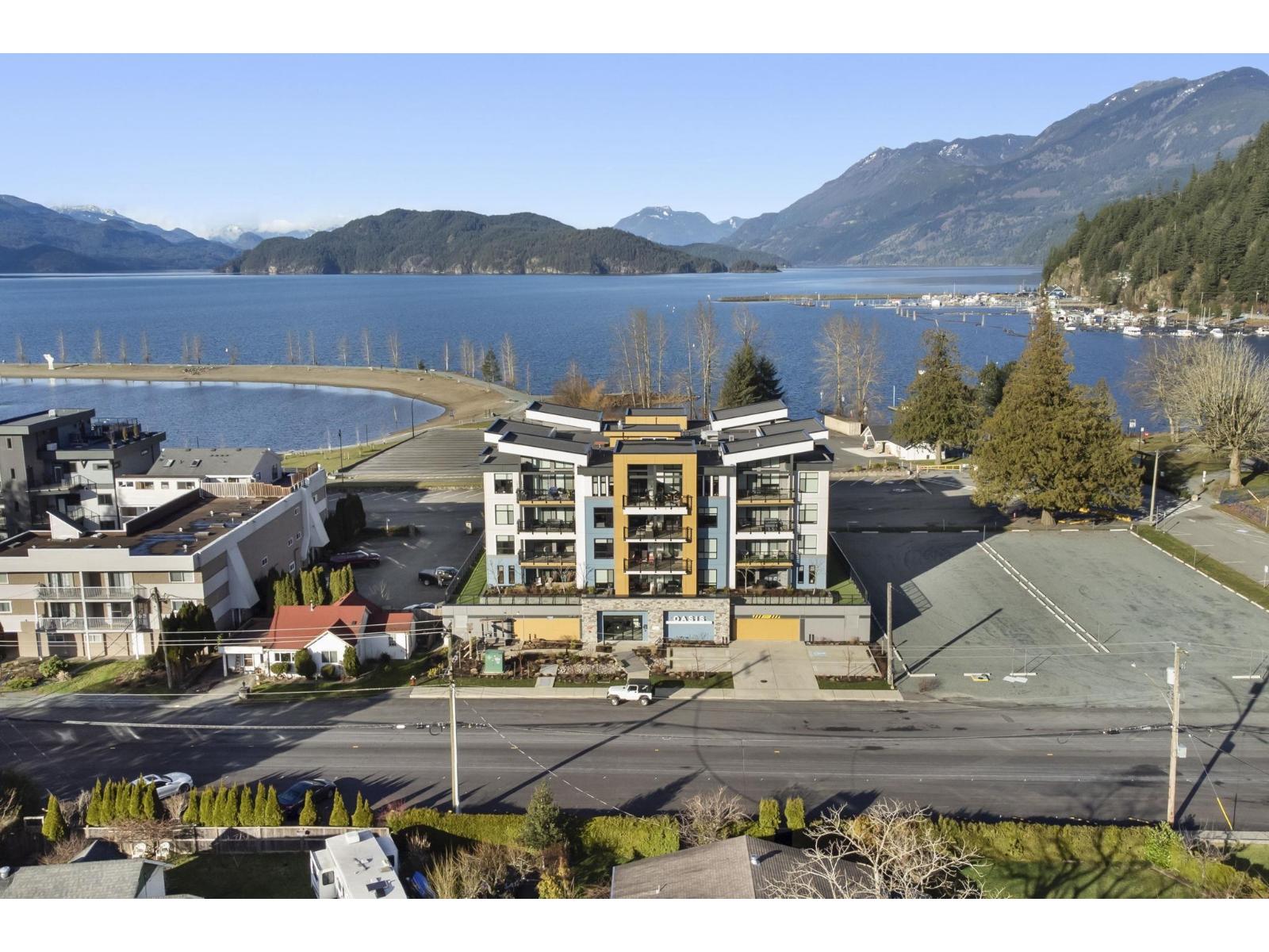 307 470 ESPLANADE AVENUE, Harrison Hot Springs, Harrison Hot Springs
