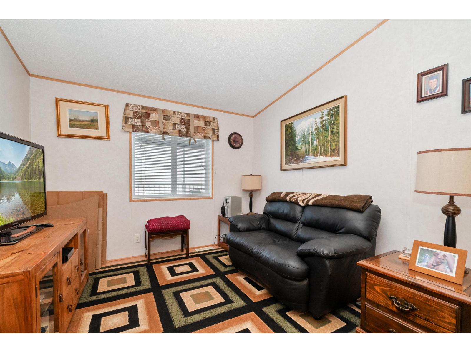 13 6338 VEDDER ROAD, Sardis South