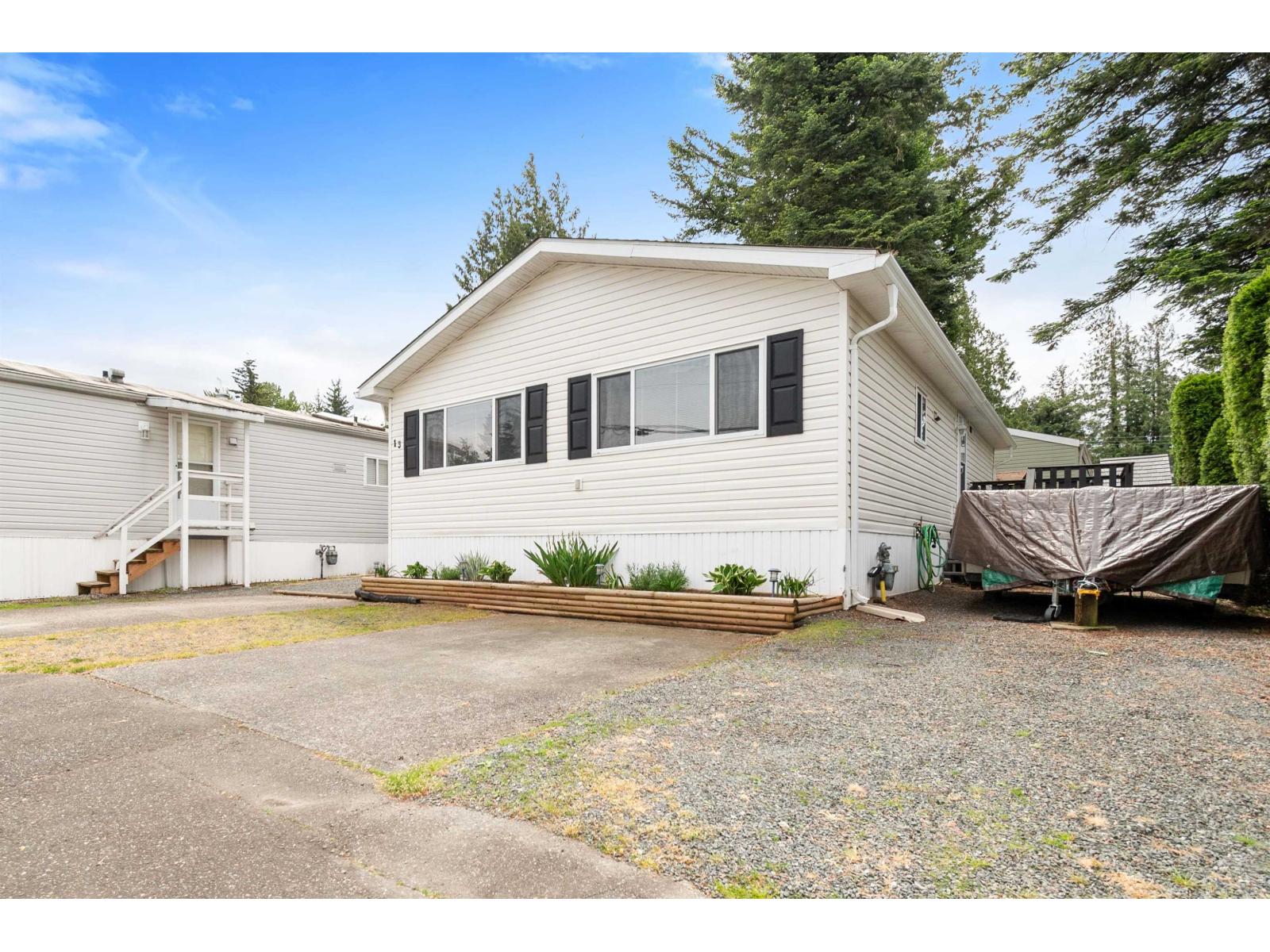 13 6338 VEDDER Road - photo 2