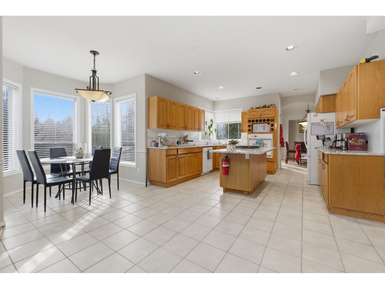 4570 MAYSFIELD CRESCENT, Langley