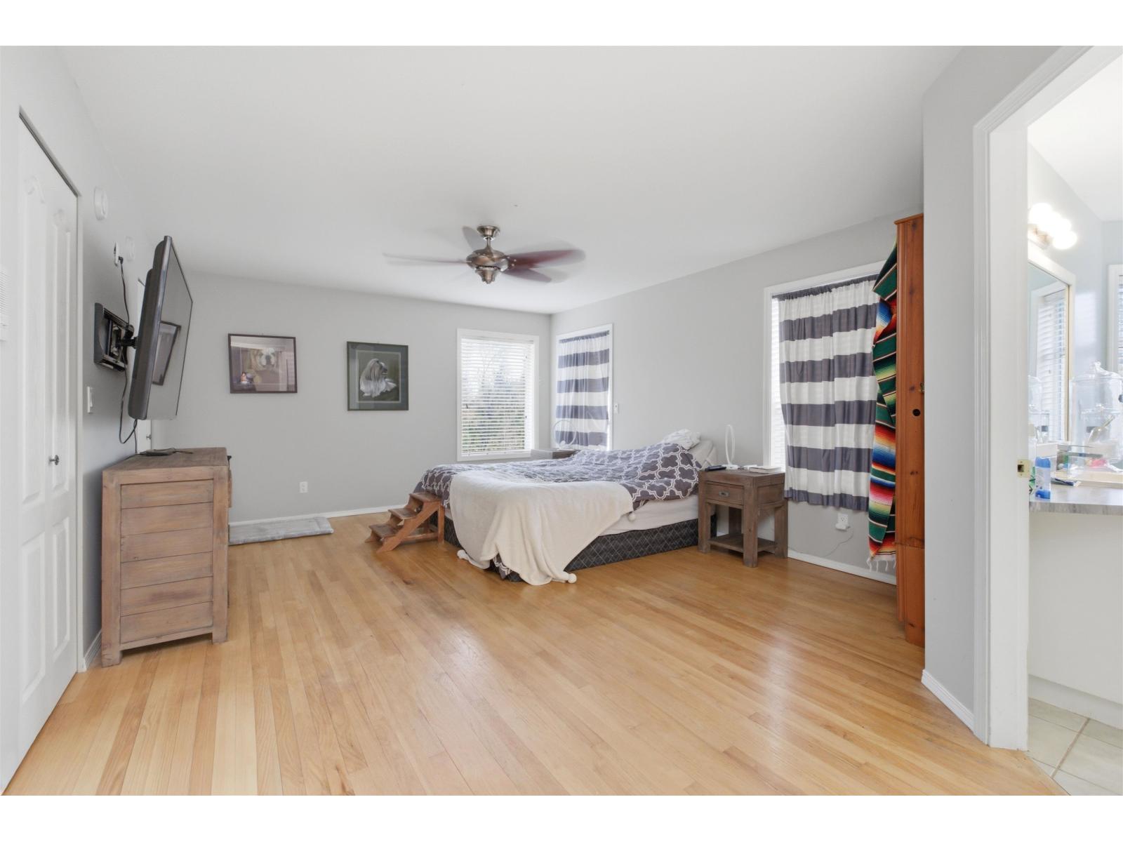 4570 MAYSFIELD CRESCENT, Langley