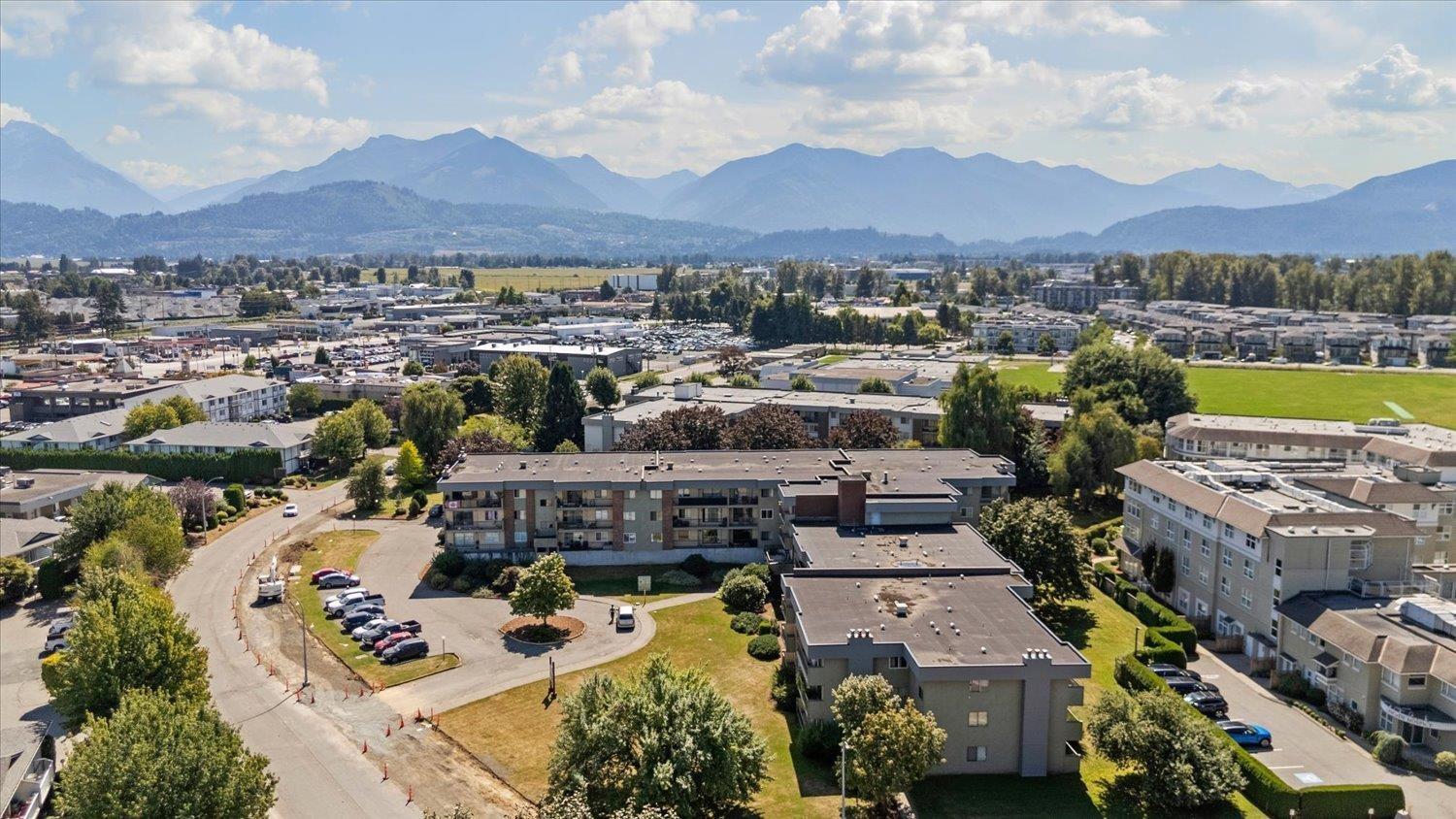 307 45598 MCINTOSH DRIVE, Chilliwack Proper South, Chilliwack