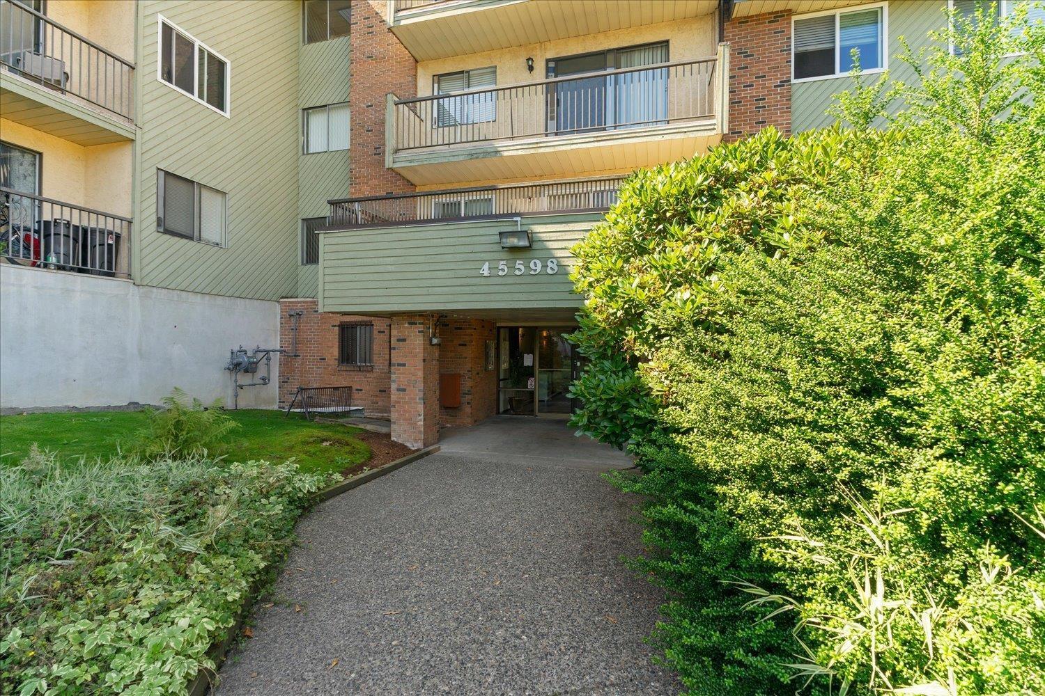 307 45598 MCINTOSH DRIVE, Chilliwack Proper South, Chilliwack