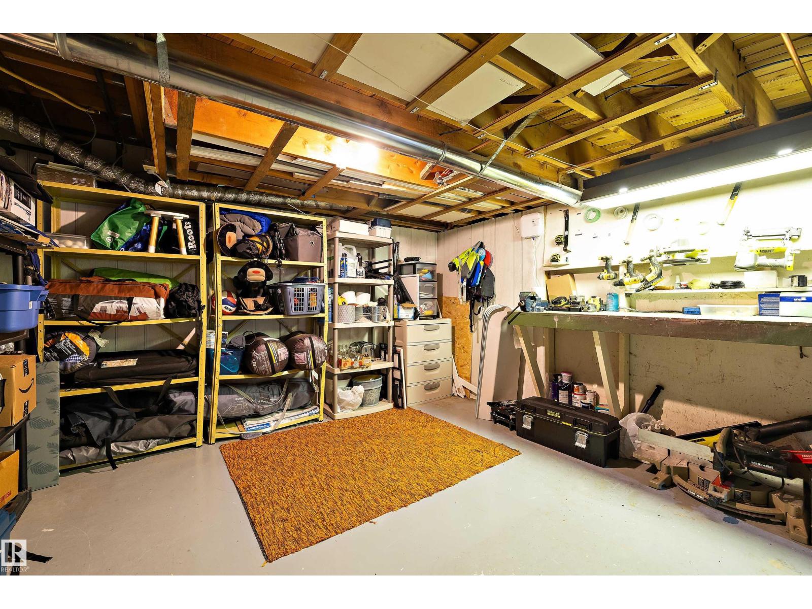 Single Family House Bungalow for Sale in  BEACON CR St. Albert 