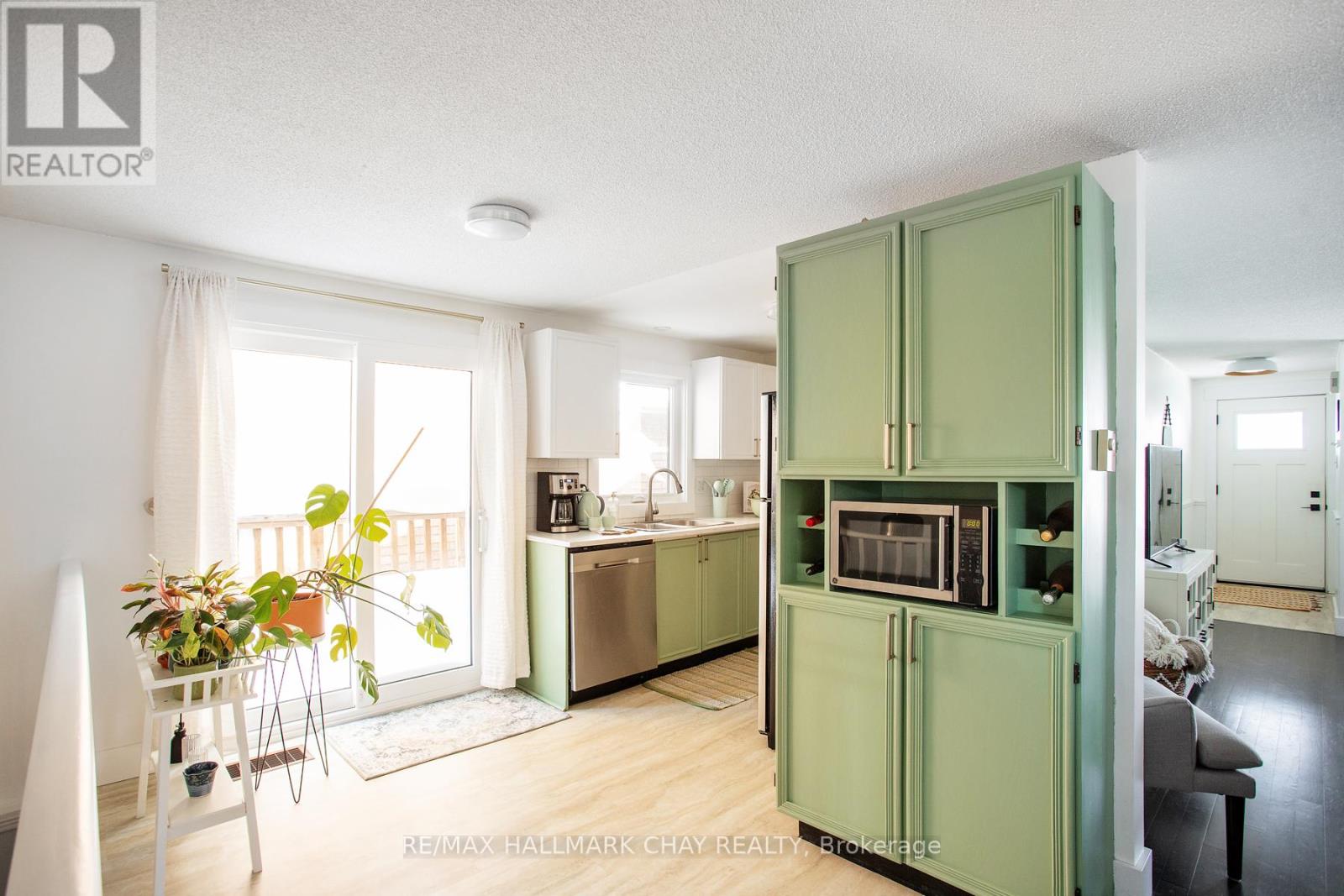 Single Family House Bungalow for Sale in  GEDDES CRESCENT Barrie (Northwest) 