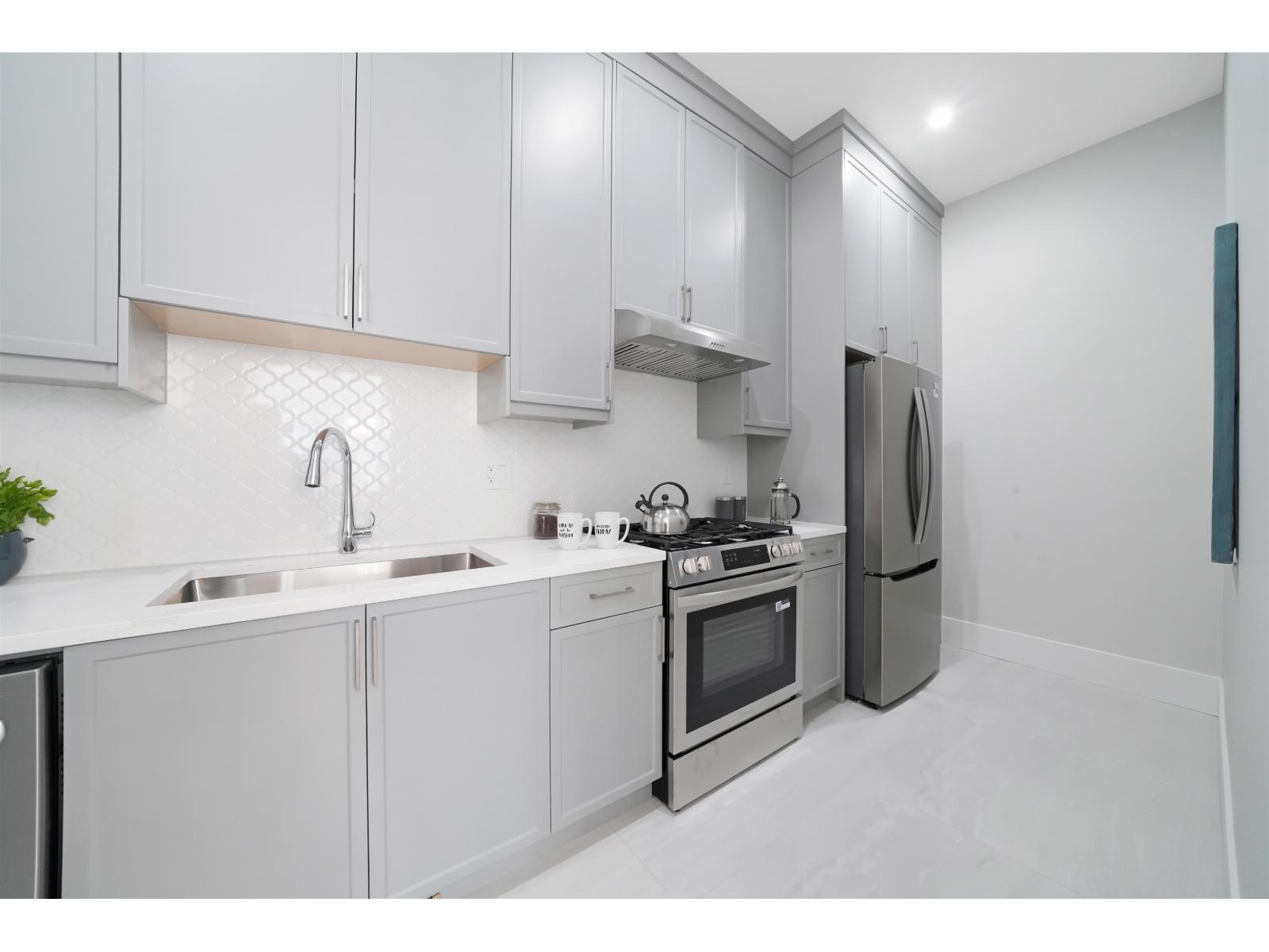 6919 205 STREET, Langley