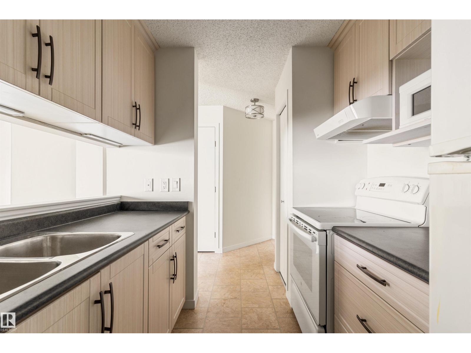 #312 11620 9A AV NW, Edmonton