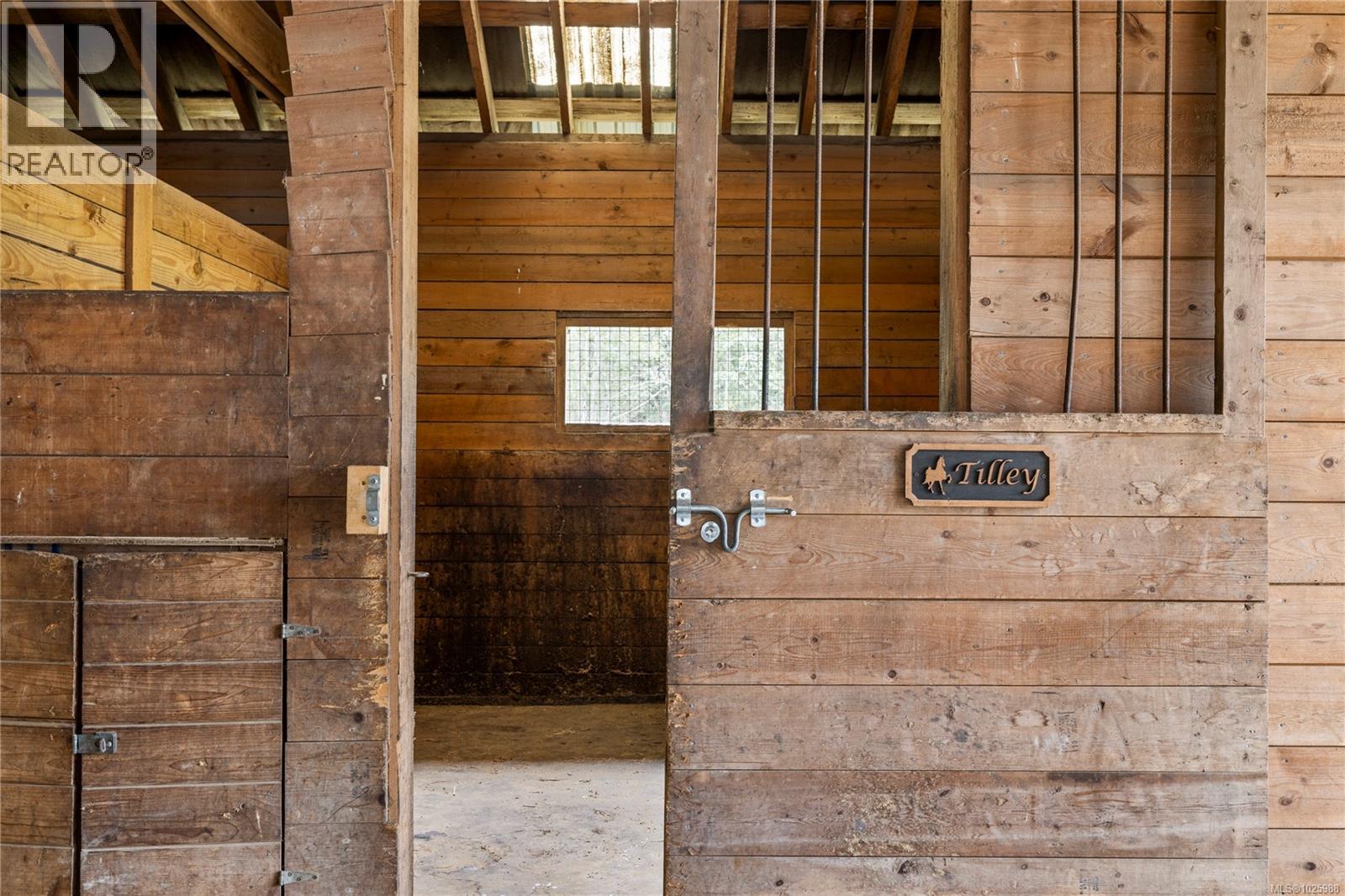 2040 Saddle Dr, Nanoose Bay