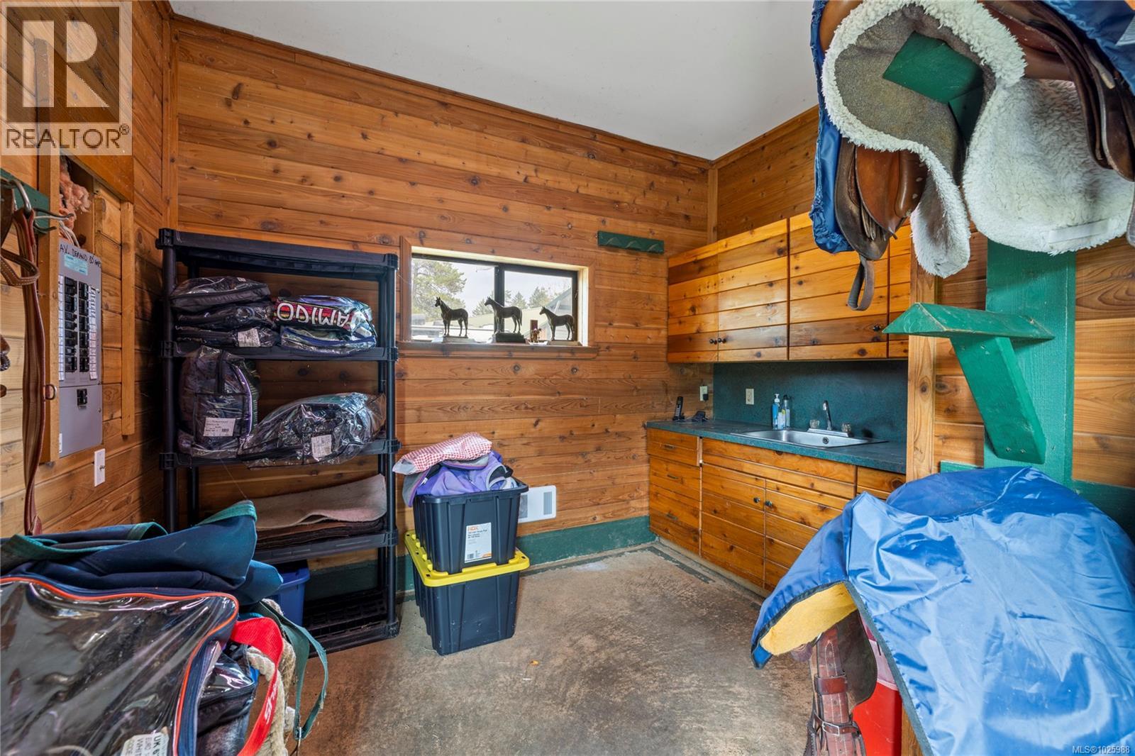 2040 Saddle Dr, Nanoose Bay