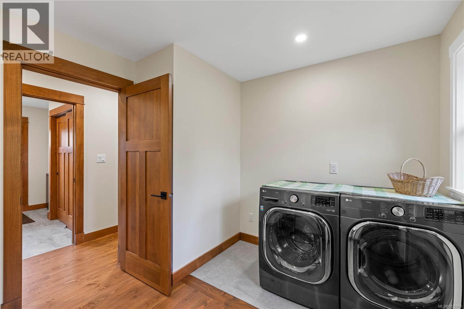 2040 Saddle Dr, Nanoose Bay