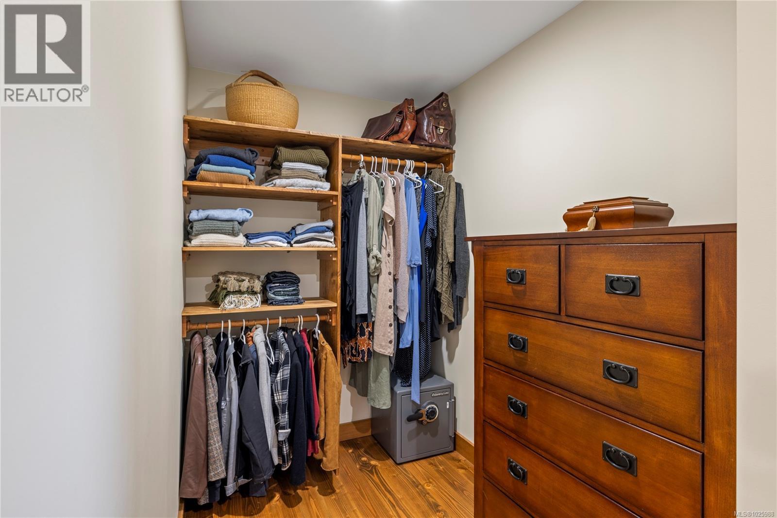 2040 Saddle Dr, Nanoose Bay