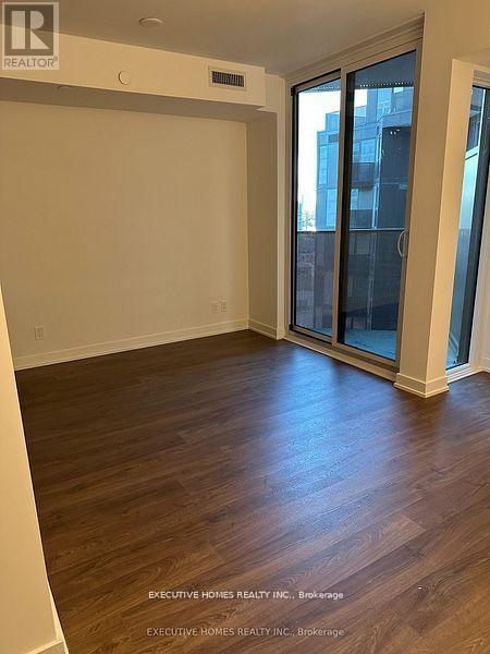 632 - 30 TRETTI WAY - Photo 2 of 17, Toronto (Clanton Park), Ontario