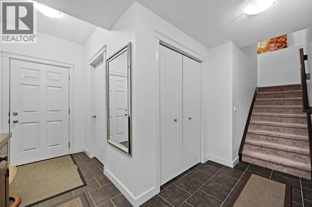 Single Family House for Sale in  Springbluff Boulevard SW Springbank Hill Calgary 