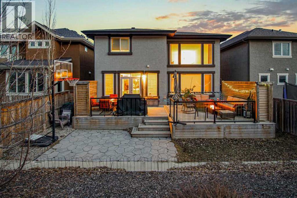 Single Family House for Sale in  Springbluff Boulevard SW Springbank Hill Calgary 