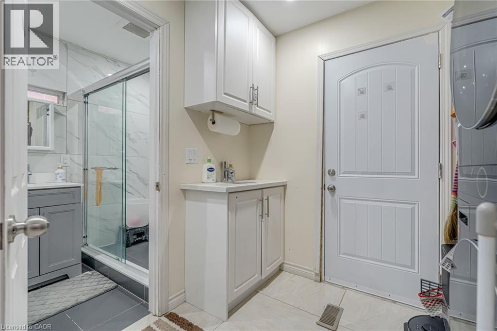 161 HAVELOCK DRIVE - 19