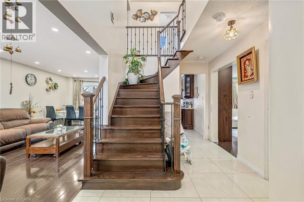 161 HAVELOCK DRIVE - 3