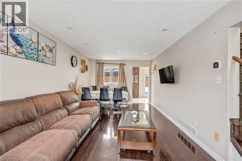 161 HAVELOCK DRIVE - 9
