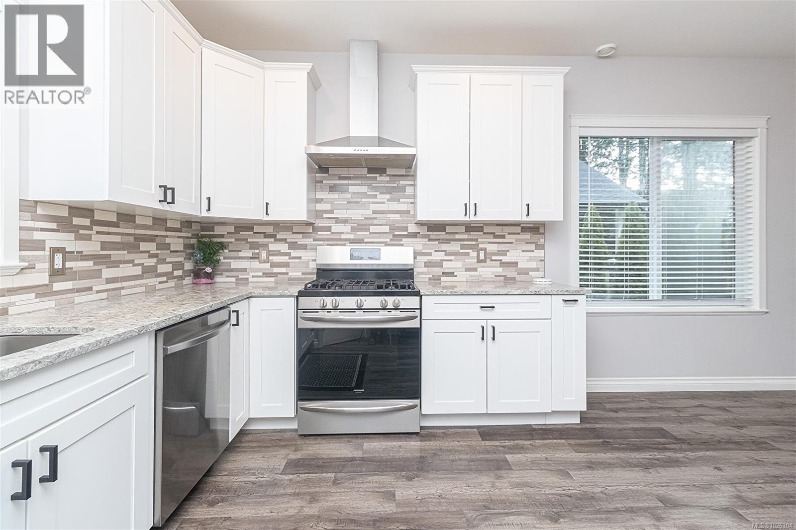  1996 Glenidle Road, Sooke