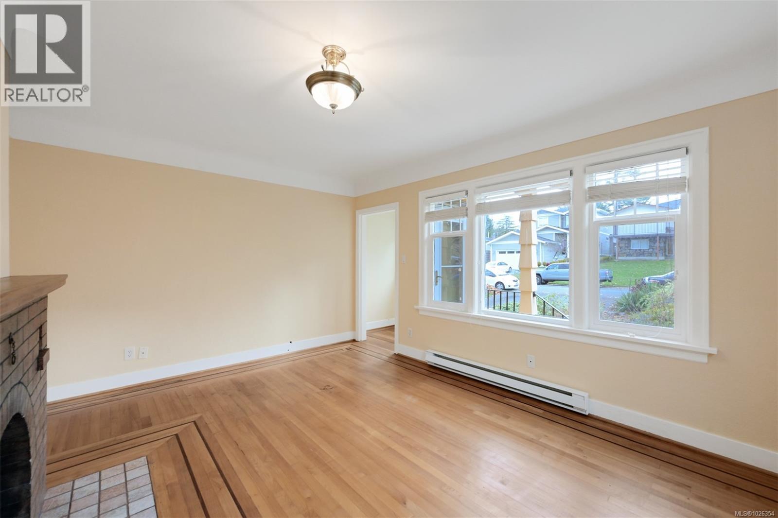  3312 Kingsley Street, Saanich