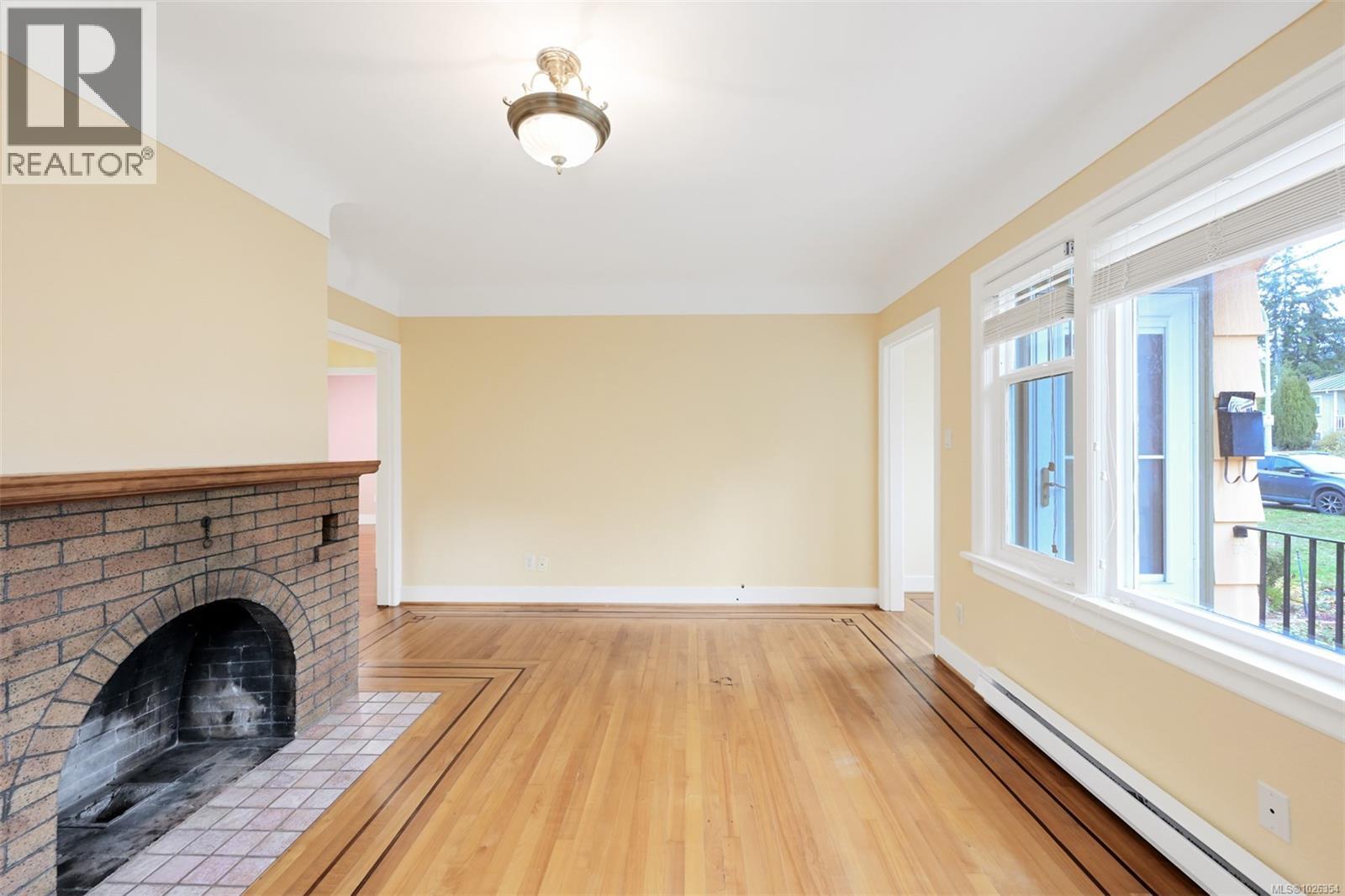  3312 Kingsley Street, Saanich