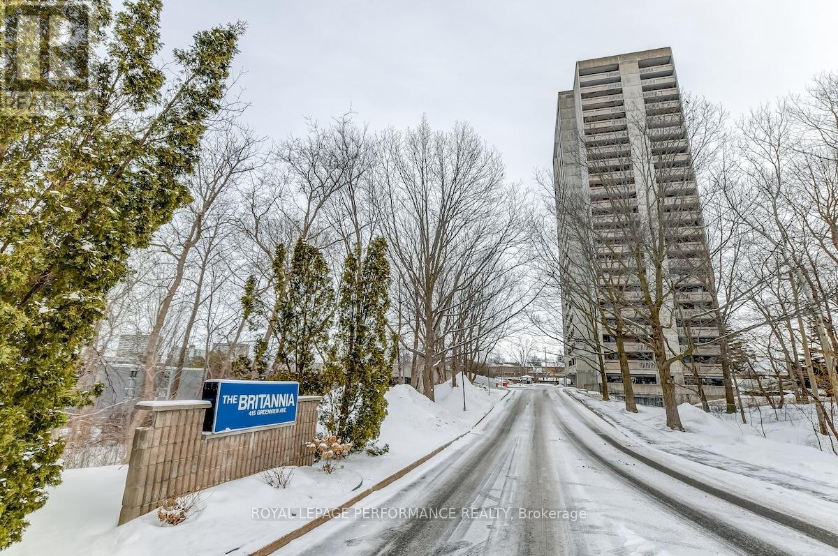 #404 415 GREENVIEW AVENUE - 5