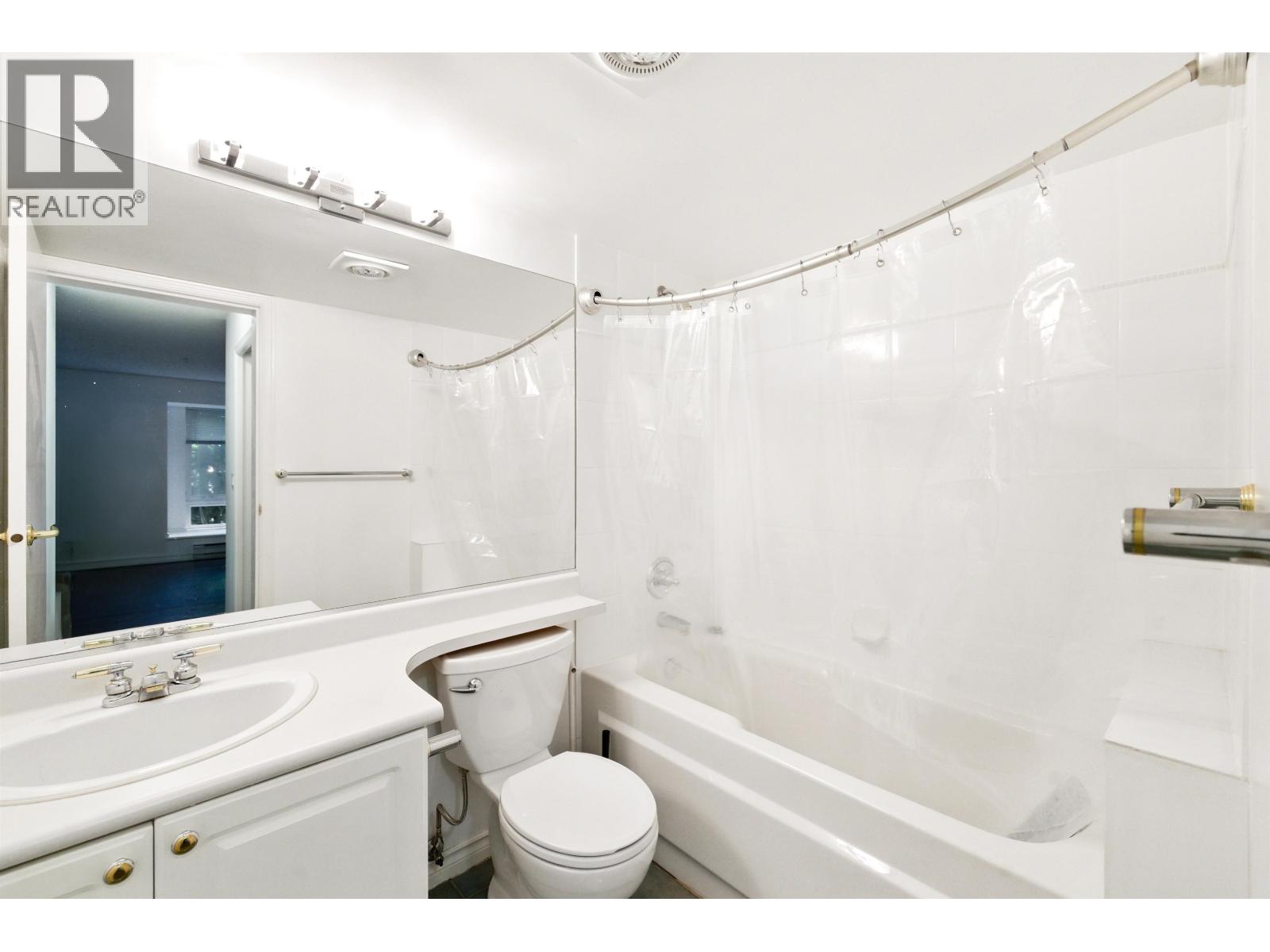 208 8100 JONES ROAD, Richmond