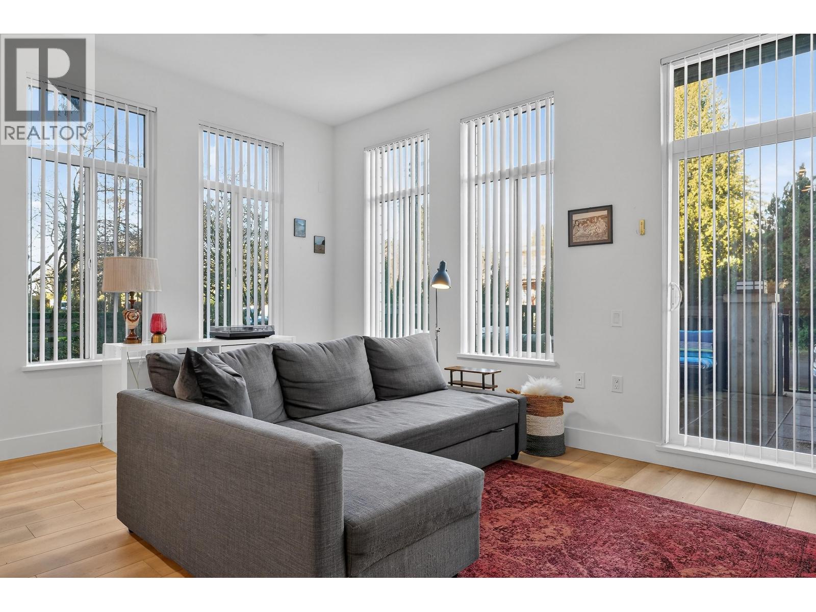 108 708 EDGAR AVENUE - Photo 4 of 25, Coquitlam, British Columbia