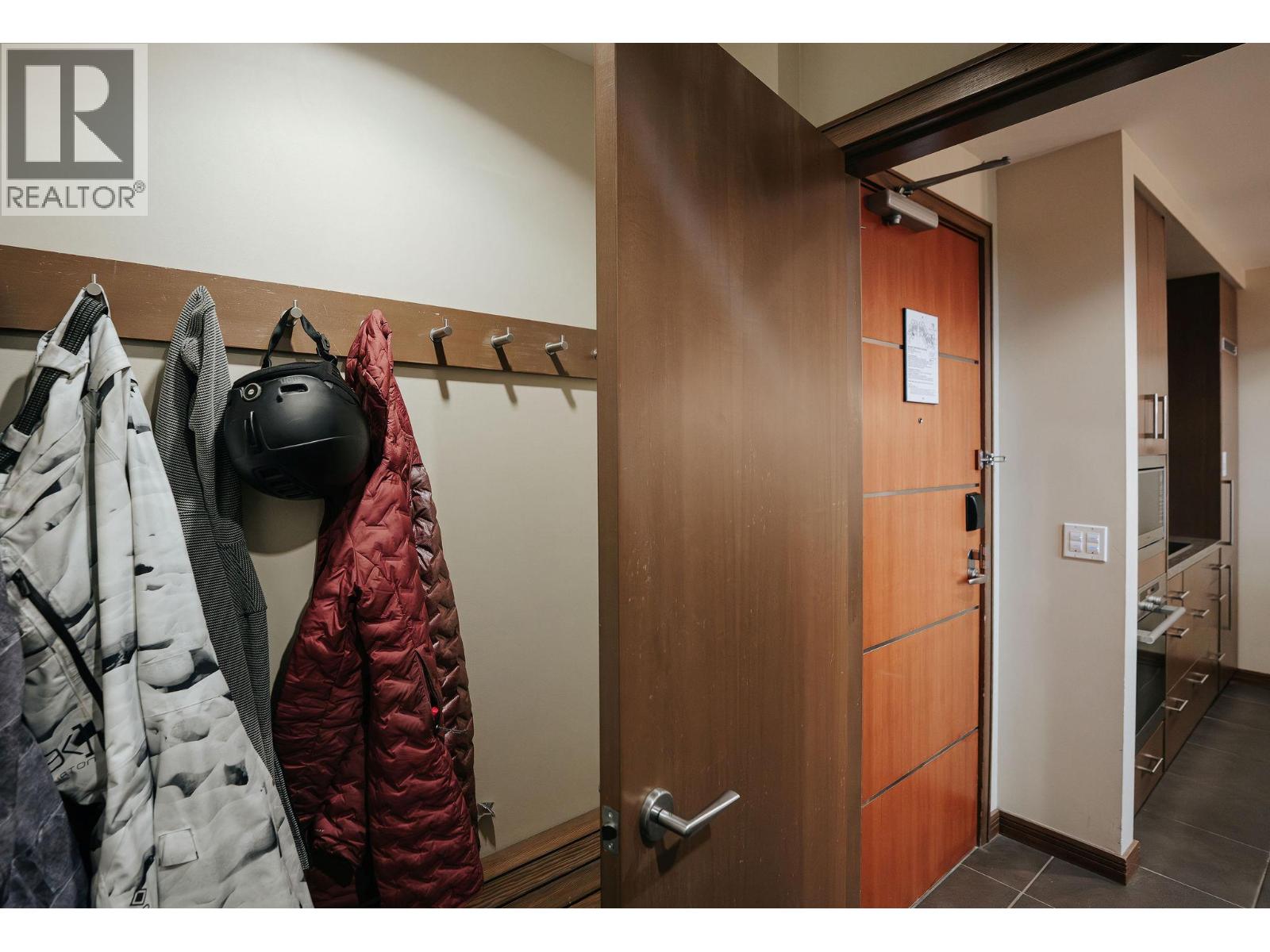 2950 Camozzi Road Unit# 1501, Revelstoke