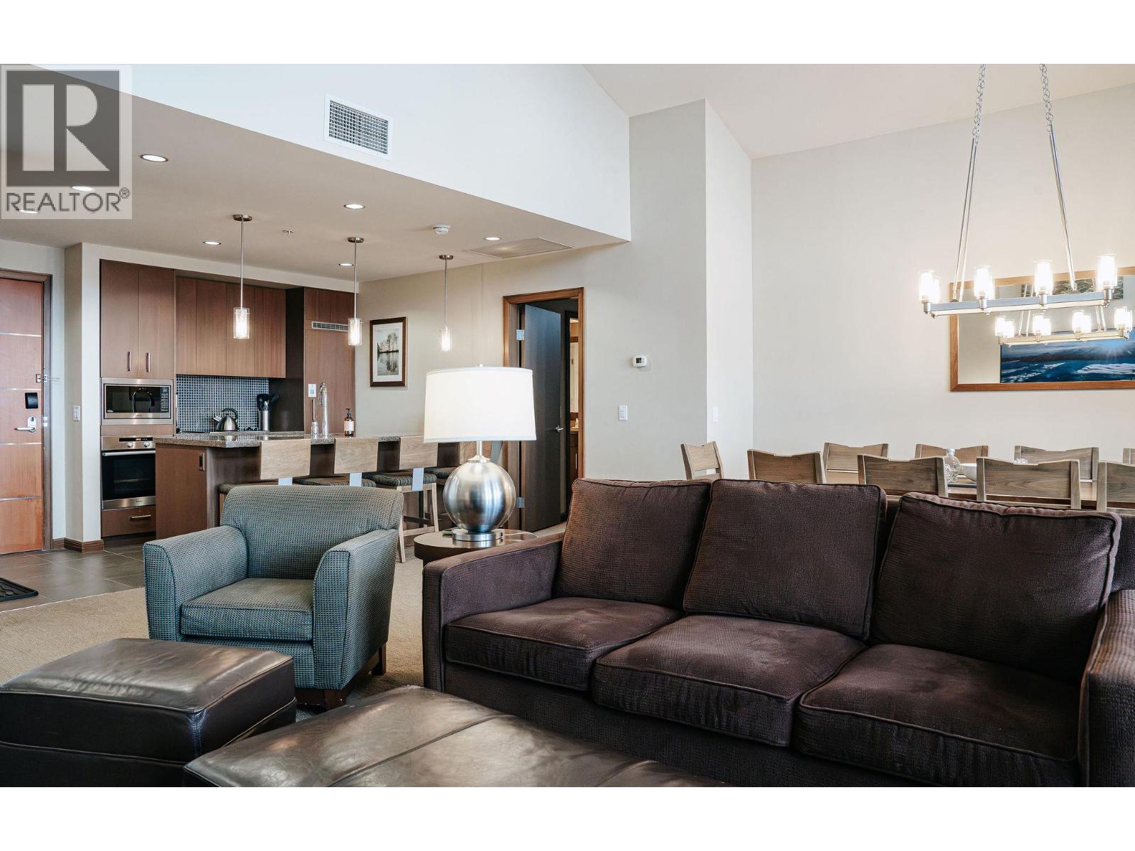 2950 Camozzi Road Unit# 1501, Revelstoke