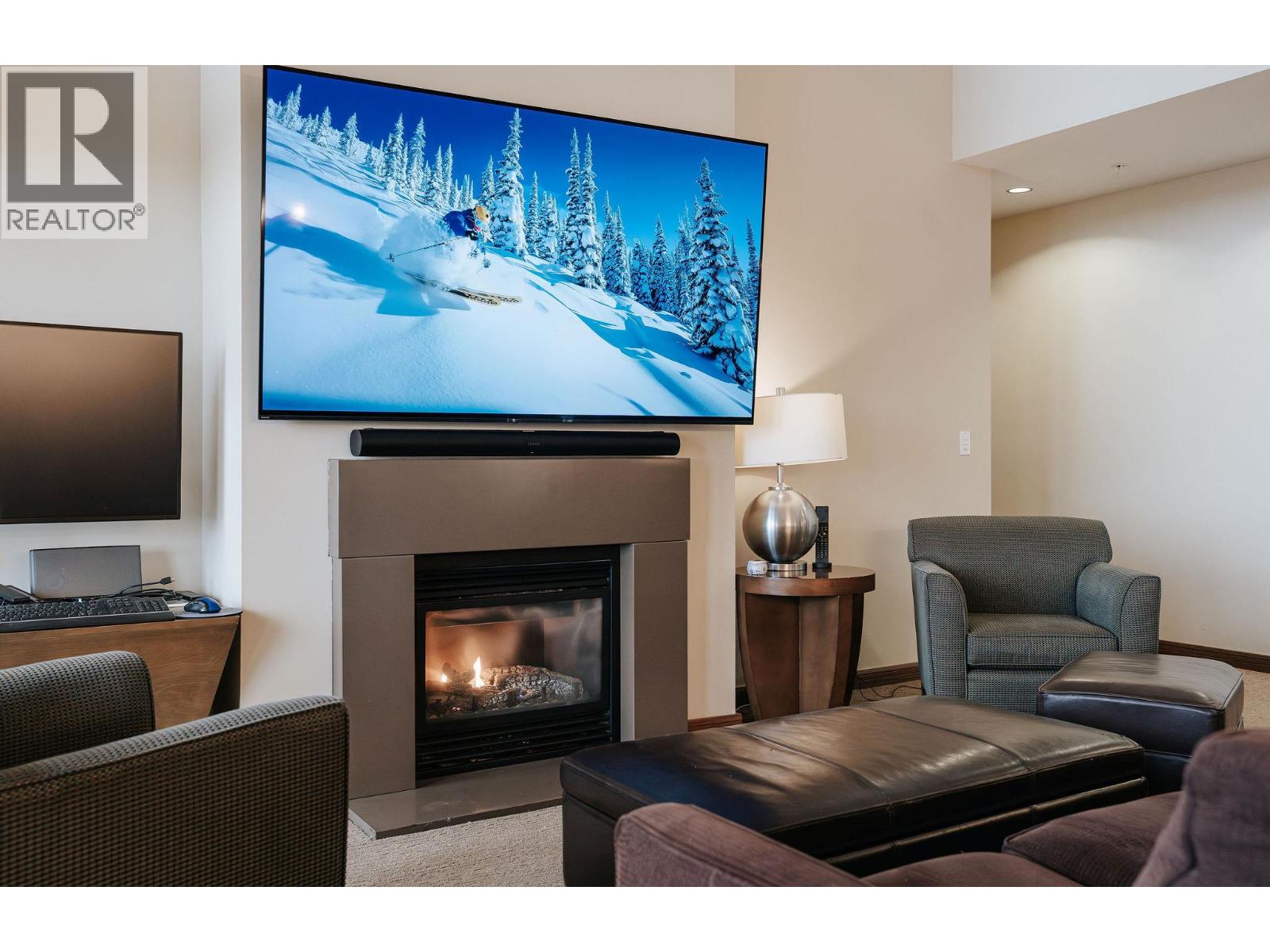 2950 Camozzi Road Unit# 1501, Revelstoke