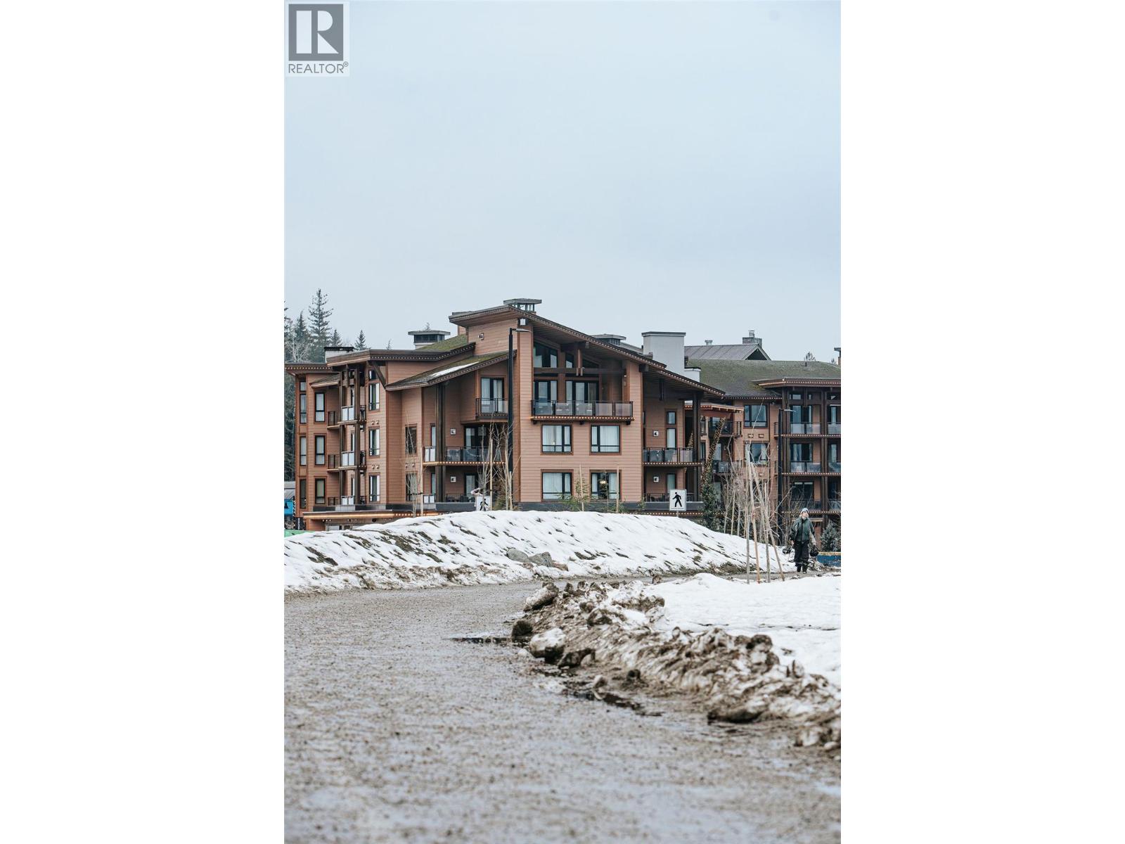2950 Camozzi Road Unit# 1501, Revelstoke