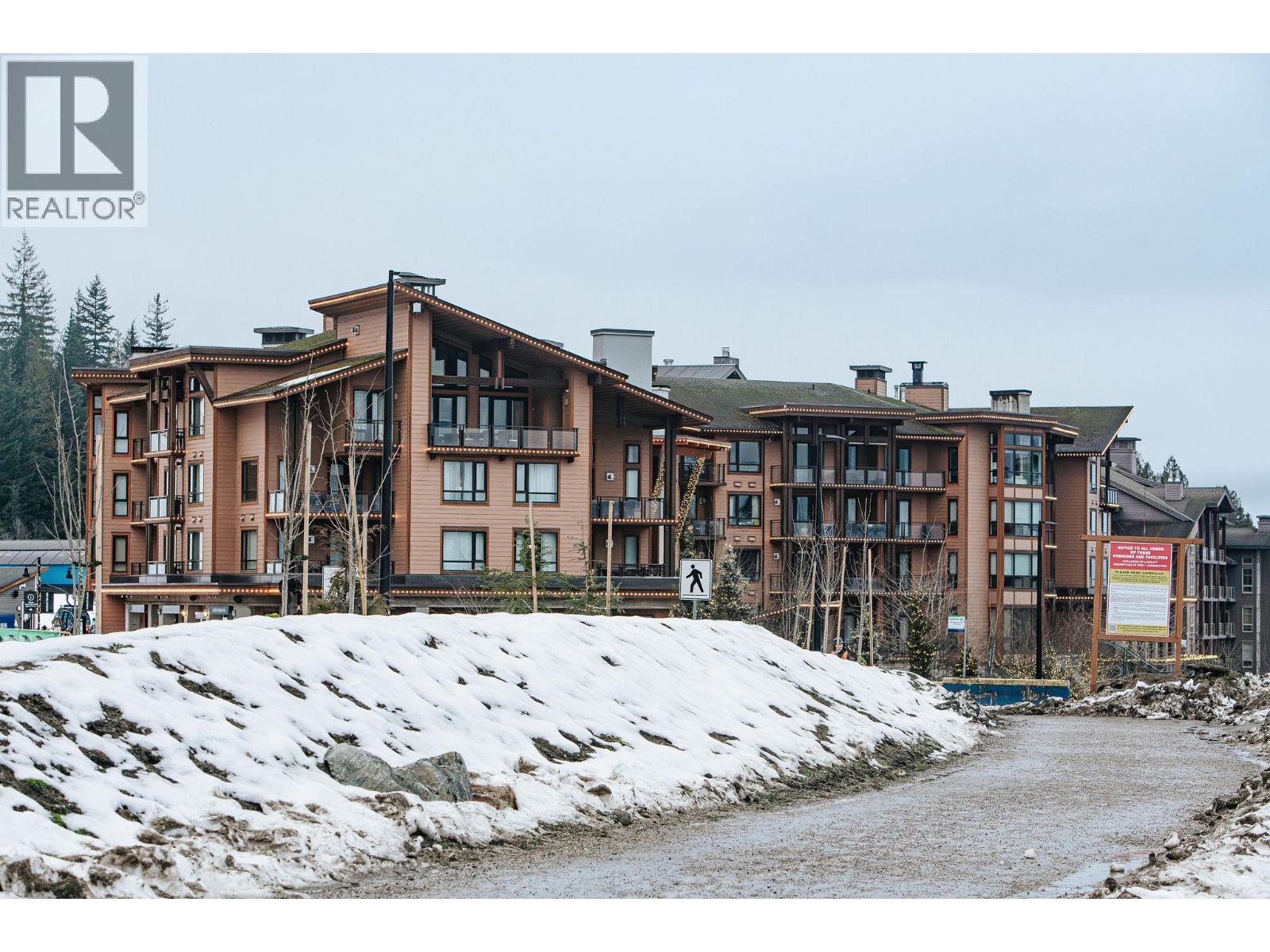 2950 Camozzi Road Unit# 1501, Revelstoke