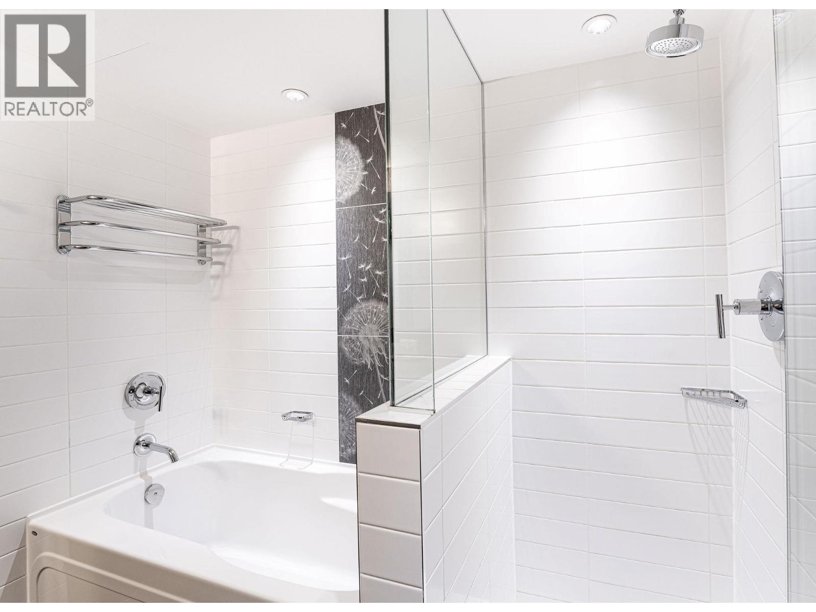 2950 Camozzi Road Unit# 1501, Revelstoke