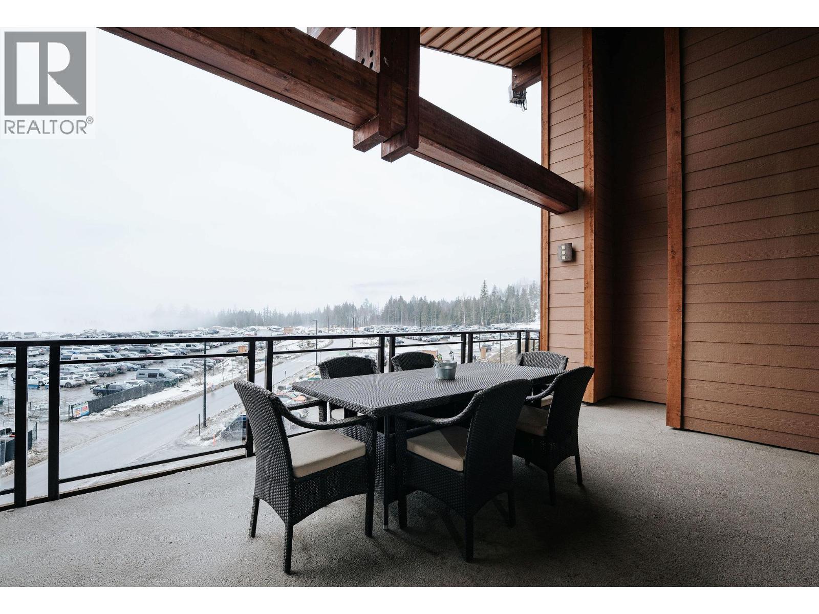 2950 Camozzi Road Unit# 1501, Revelstoke