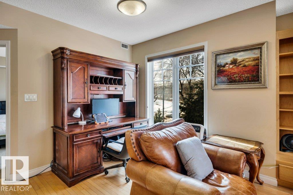 #201 9819 96A ST NW, Edmonton