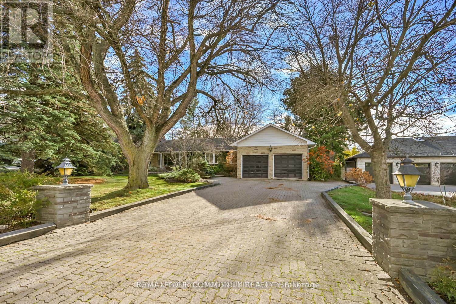 23 DENHAM DRIVE - 1