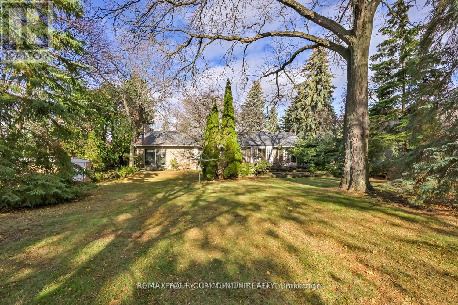 23 DENHAM DRIVE - 13
