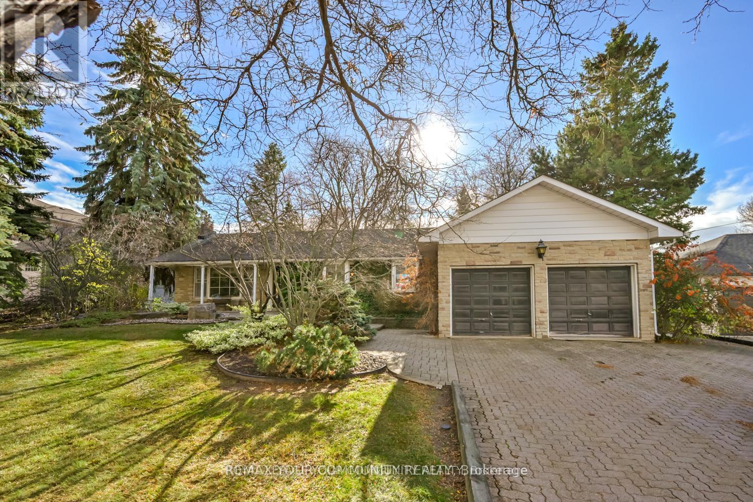 23 DENHAM DRIVE - 2
